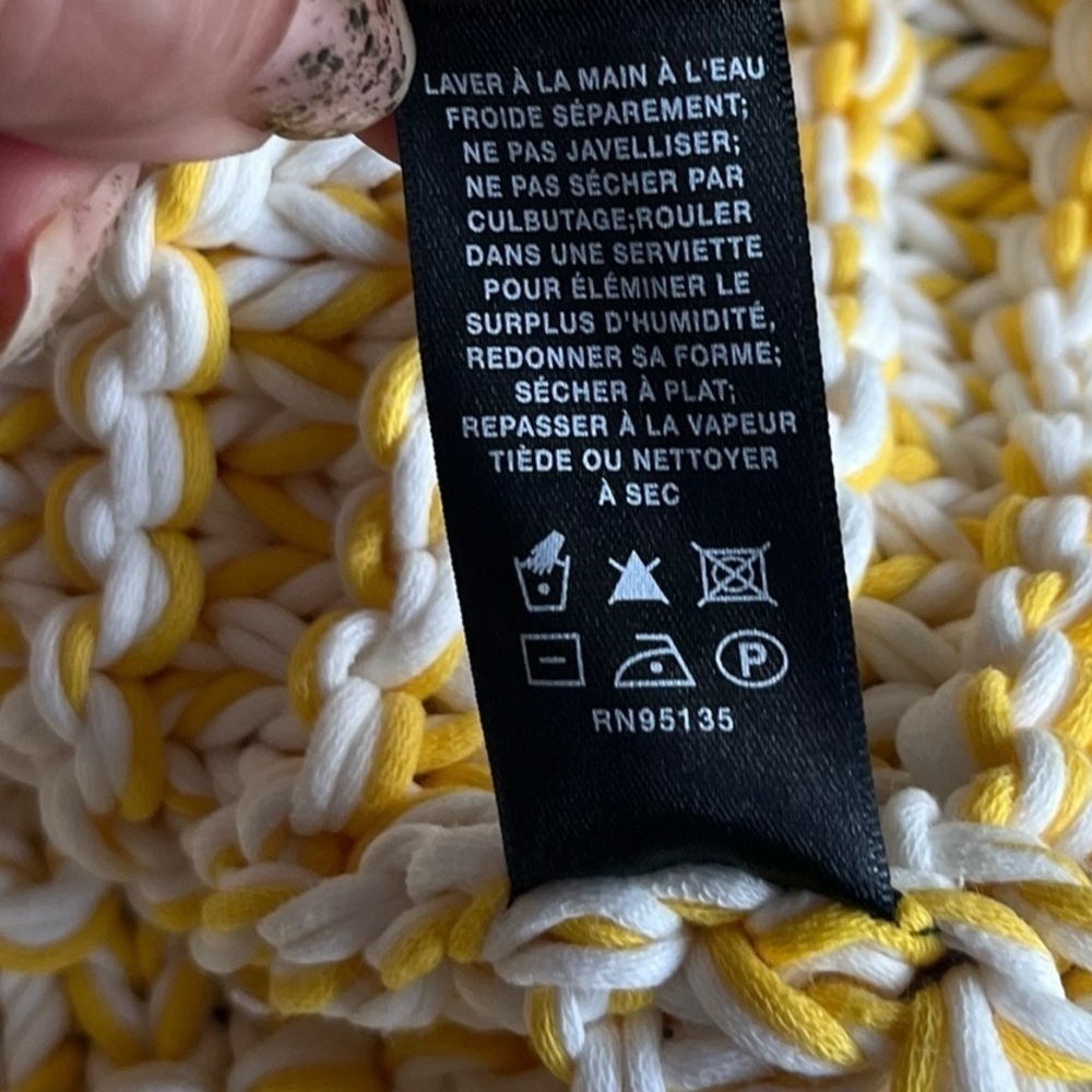 Lafayette 148 yellow and white knit sweater size large. - Picture 13 of 13